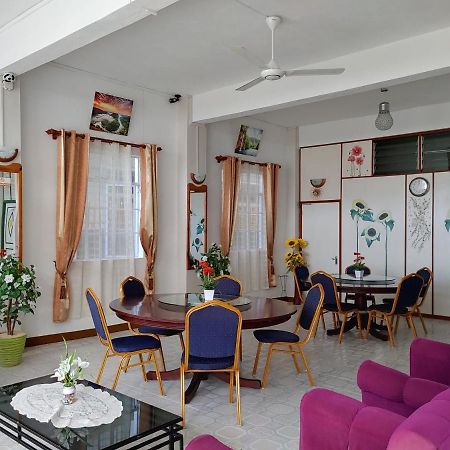 Orient Guesthouse Auberge มาเฮบอร์ก ภายนอก รูปภาพ